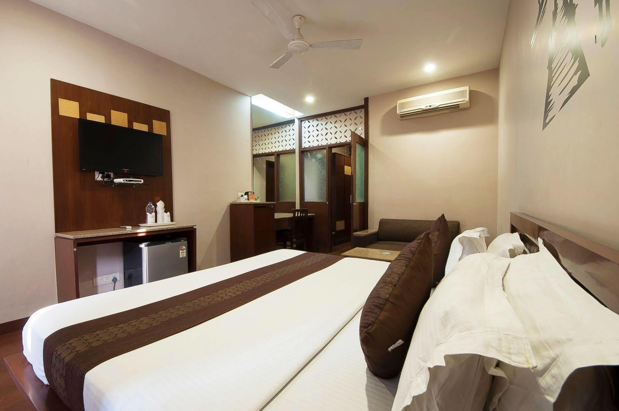 Fabhotel Basera Amritsar Luaran gambar