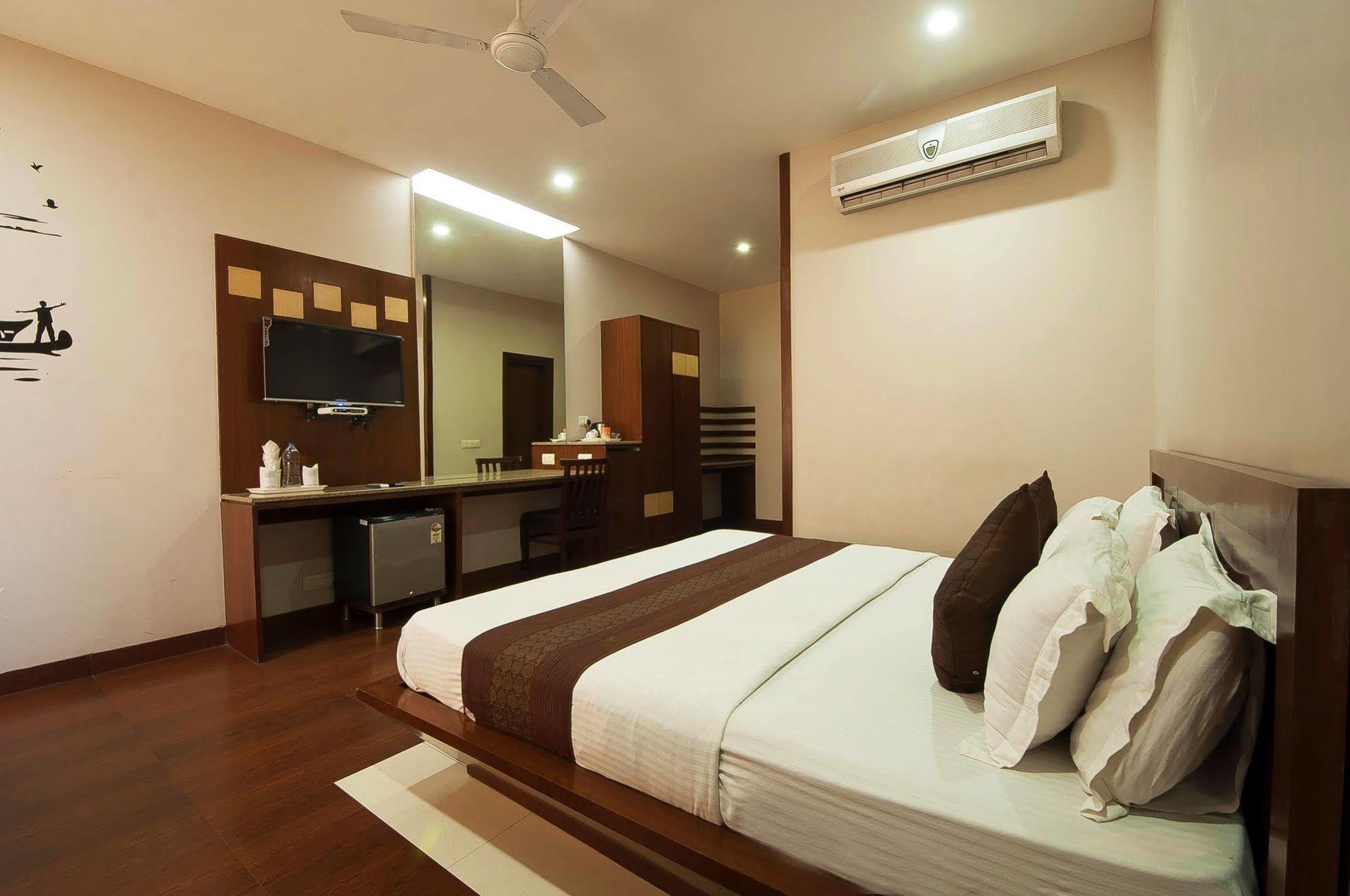 Fabhotel Basera Amritsar Luaran gambar