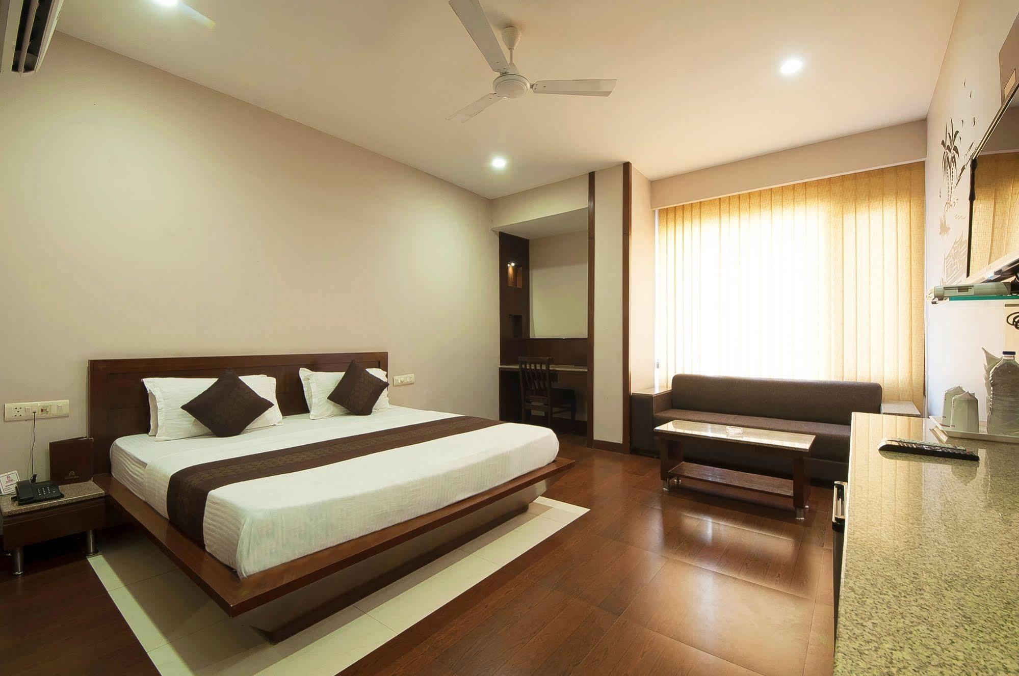 Fabhotel Basera Amritsar Luaran gambar